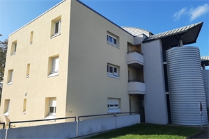 t2 à la vente -   72300  SABLE SUR SARTHE, surface 51 m2 vente t2 - UBI449031701